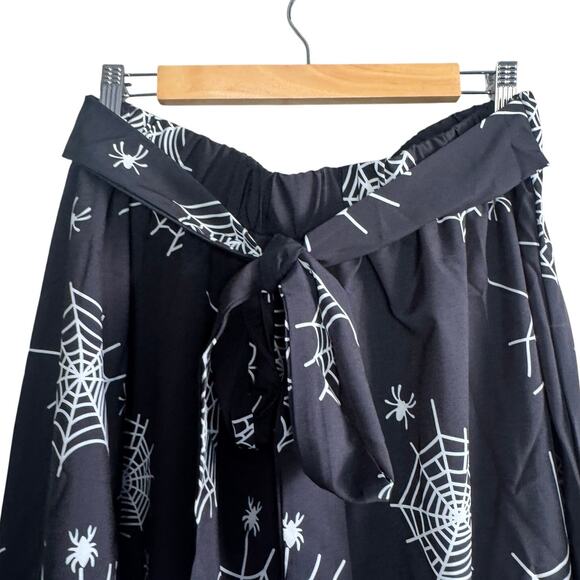 Unbranded Plus Size 2XL Spiderweb Print Skirt | Halloween Goth Aesthetic | NWT - Picture 2 of 5